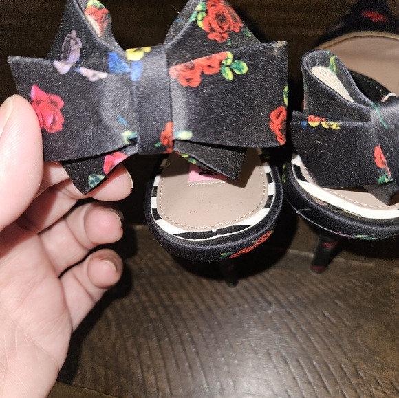 Betsy Johnson Ginjer heels - Picture 9 of 16